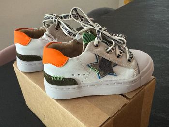 Chaussures neuve shoesme