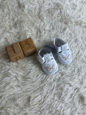 Paire de chaussures bébé Valen Sina taille 15