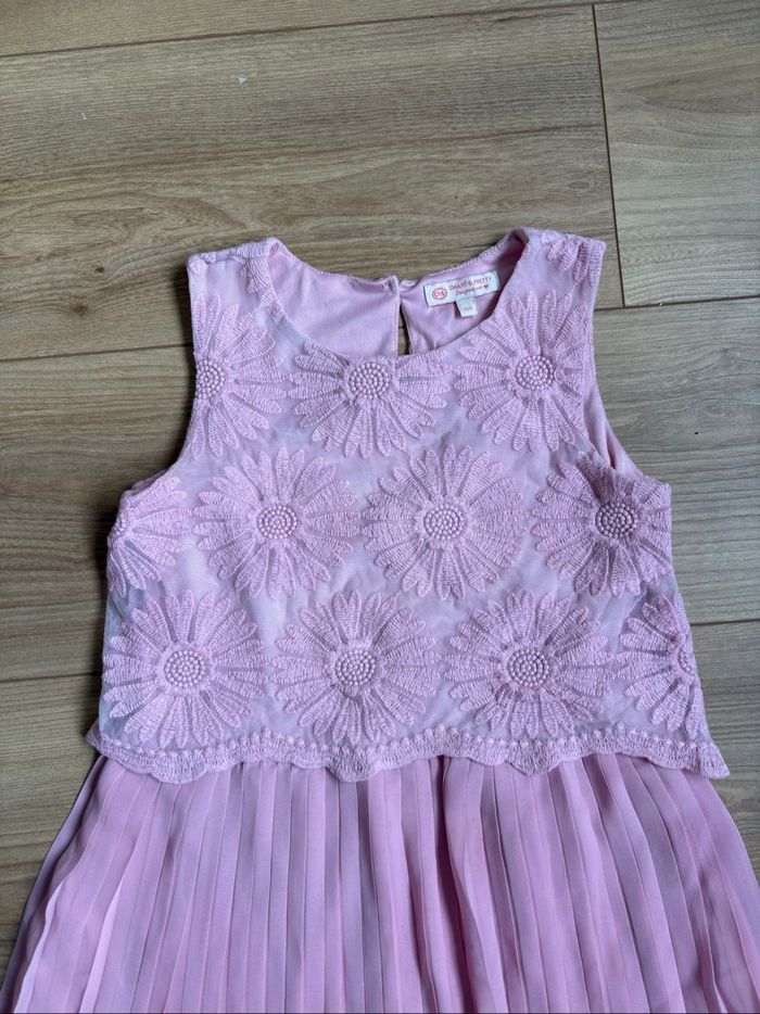 Robe de fêtes - photo numéro 2