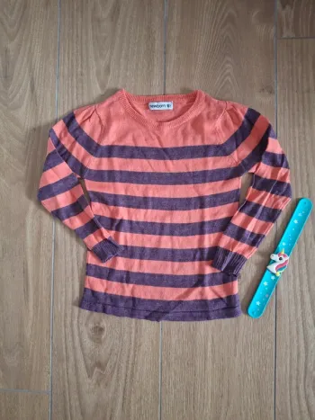 Pull 6 ans très bon état