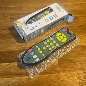 Jouet télécommande neuve 12mois sans pile
