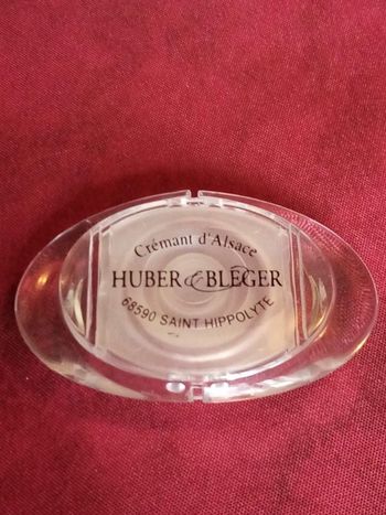 Bouchon à bouteille en plexiglass