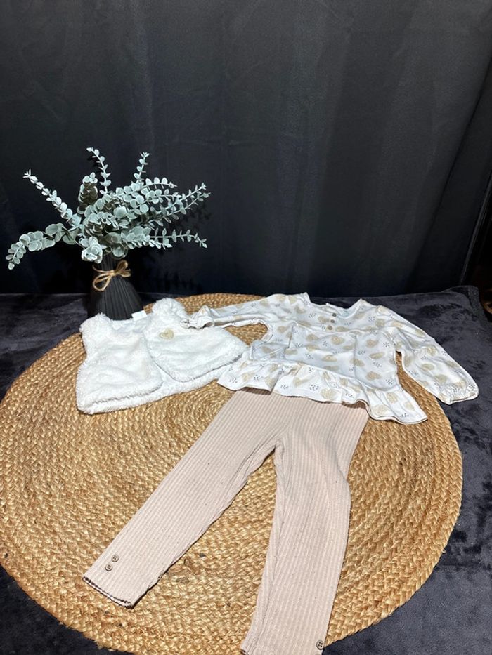 Ensemble bébé fille taille 23 mois