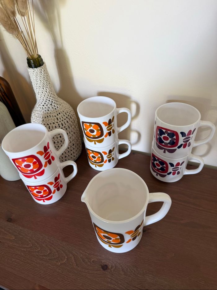 Lot mugs et broc Arcopal - Mobil - photo numéro 4