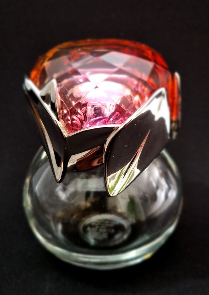 2 superbes flacons de parfum vides VAN CLEEF & ARPELS - photo numéro 6