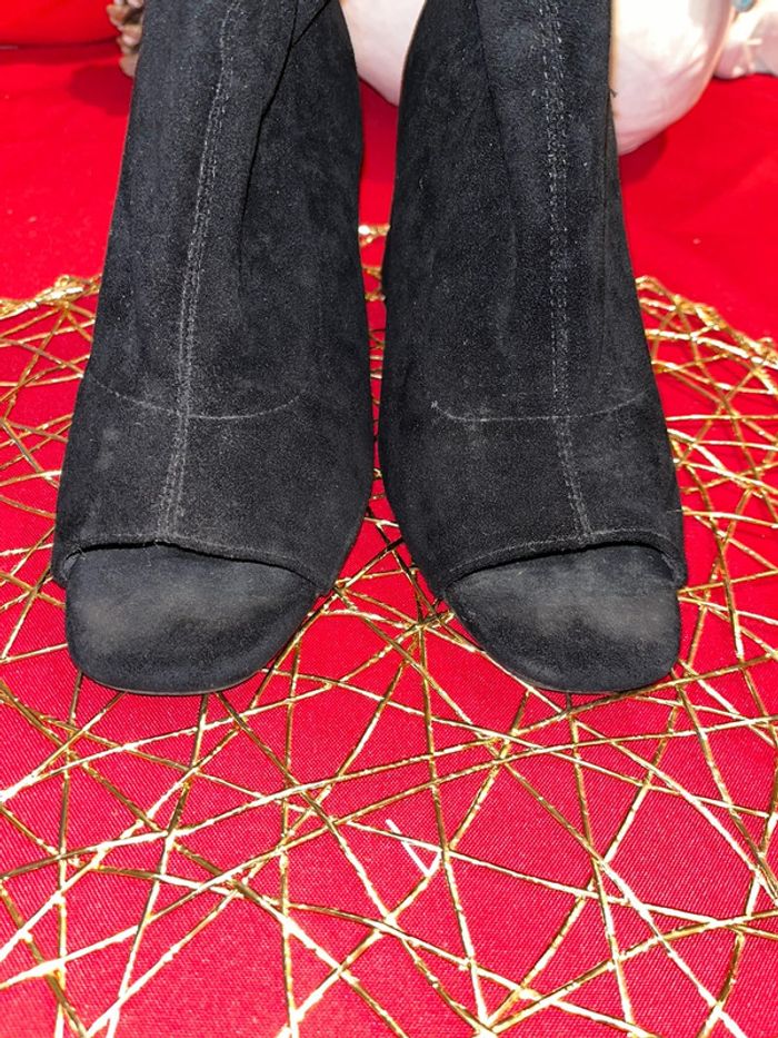 Bottine en daim noir t 36 - photo numéro 3