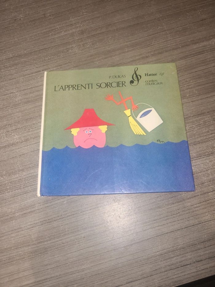 Livre : L'apprenti Sorcier et son vinyle