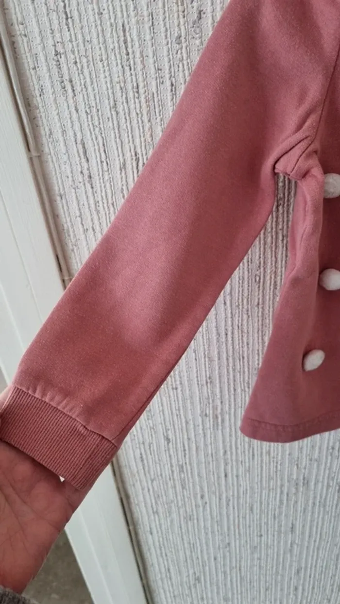 Pul avec pompon taille 5-6 ans - photo numéro 11