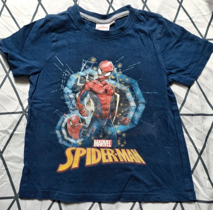 Tee-shirt spiderman