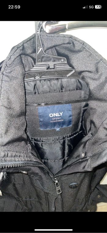 Vends veste only en très bon état