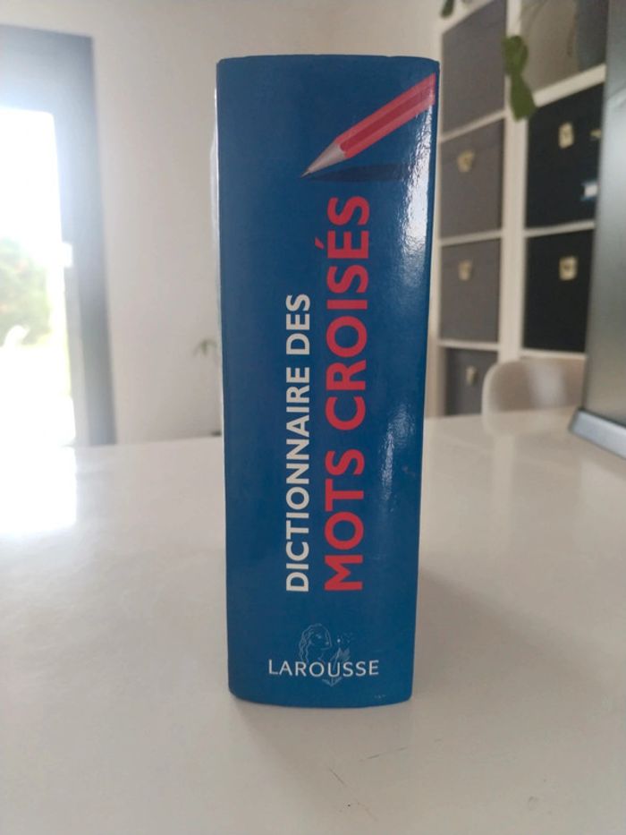 Dictionnaire mots croisés larousse AA - photo numéro 2