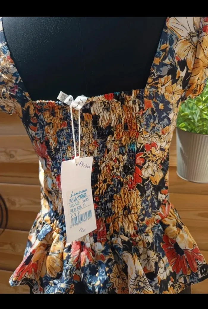 Chemisier fleuri taille XS neuf - photo numéro 6