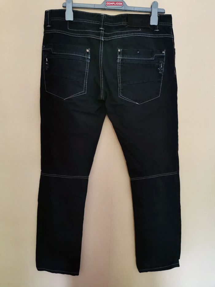 Jean stylé - photo numéro 4