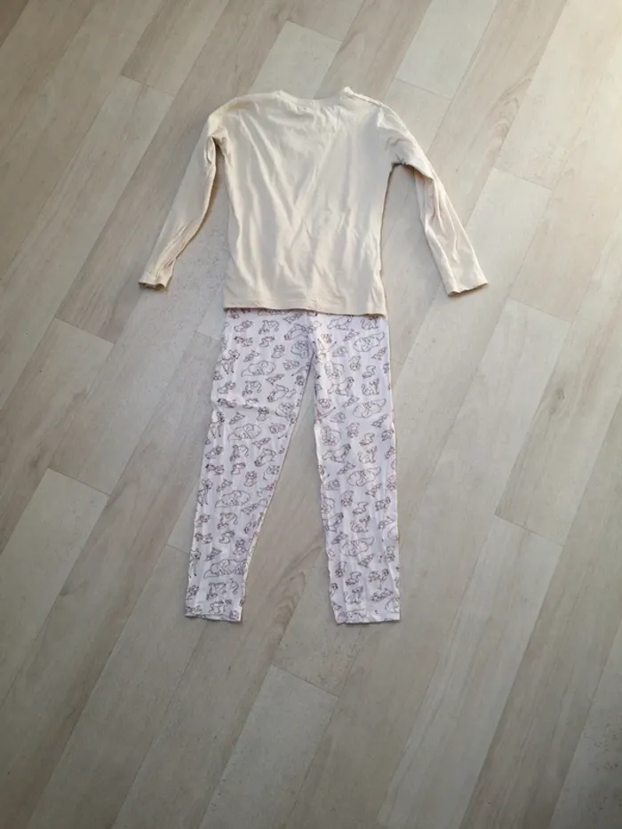 Pyjama disney 8ans - photo numéro 2