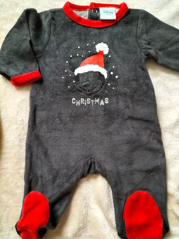 Pyjama Mickey taille 1 mois