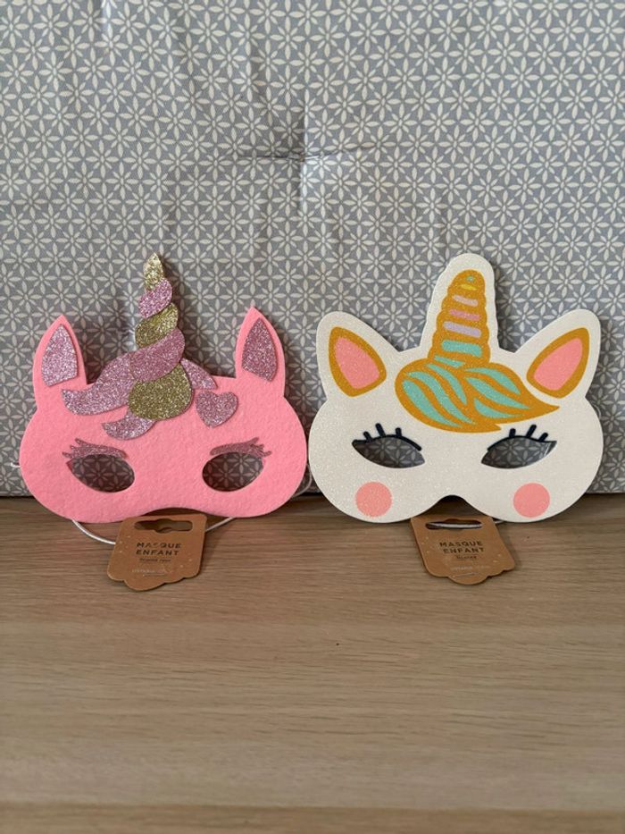 Lot de 2 Masques "Licornes"