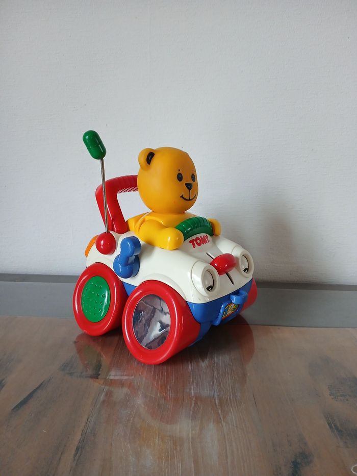 Voiture ourson Tomy - photo numéro 2