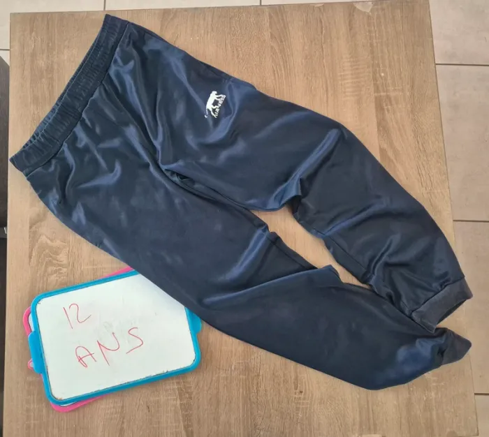 Ensemble jogging - photo numéro 2