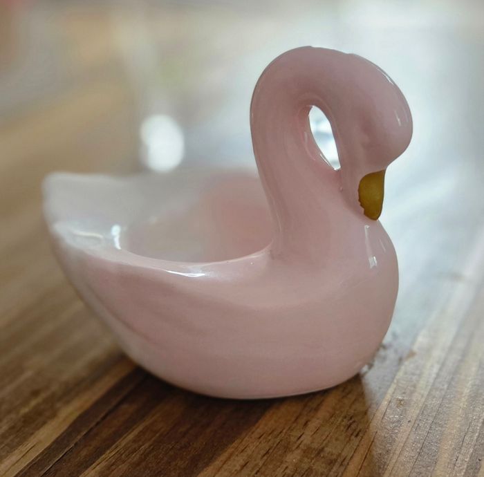 Cygne rose en céramique – déco élégante / bougeoir / vide-bijoux – neuf en boîte BB - photo numéro 6