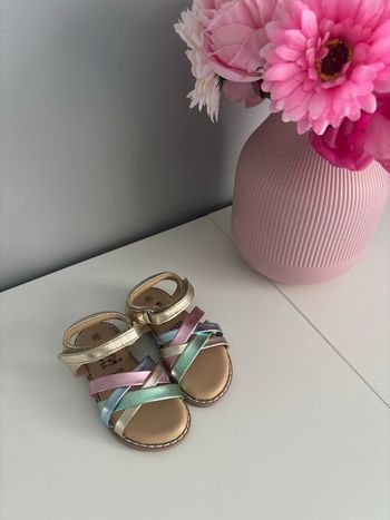 Sandales fille • Pointure 22.