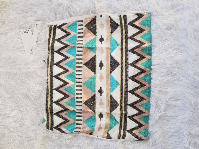 Jupe pailletée avec motif vert Taille M/L Neuf