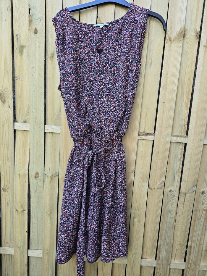 Robe motif liberty taille 44/46 - photo numéro 6