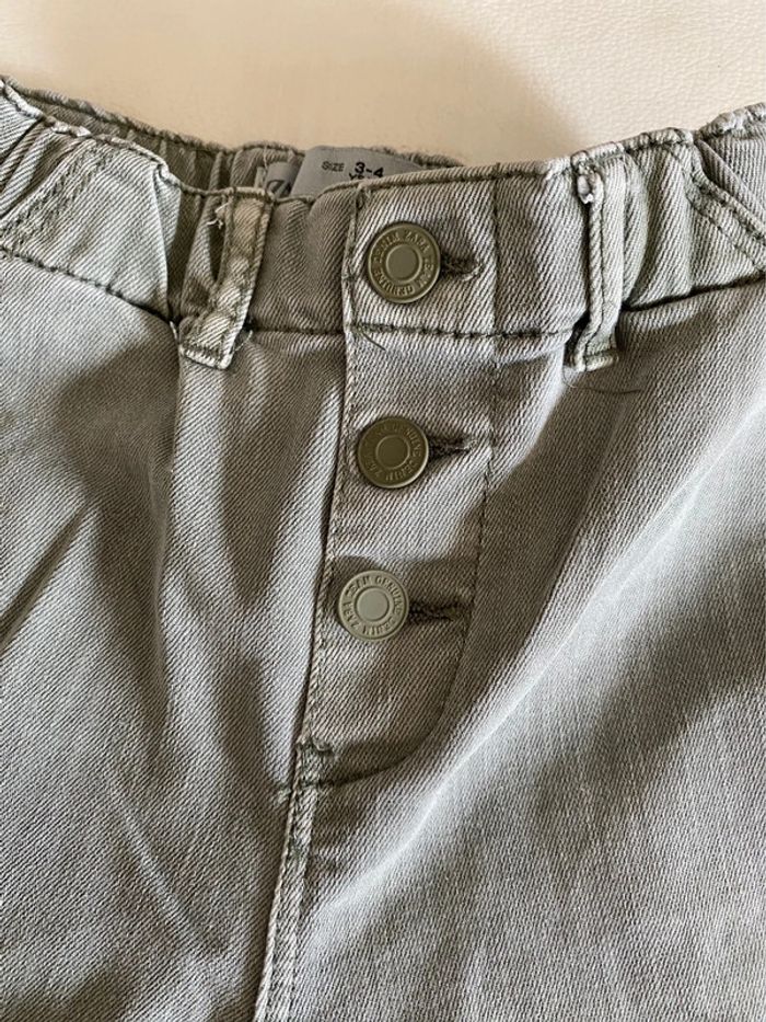 Jeans Zara 3-4 ans 104 cm - photo numéro 2