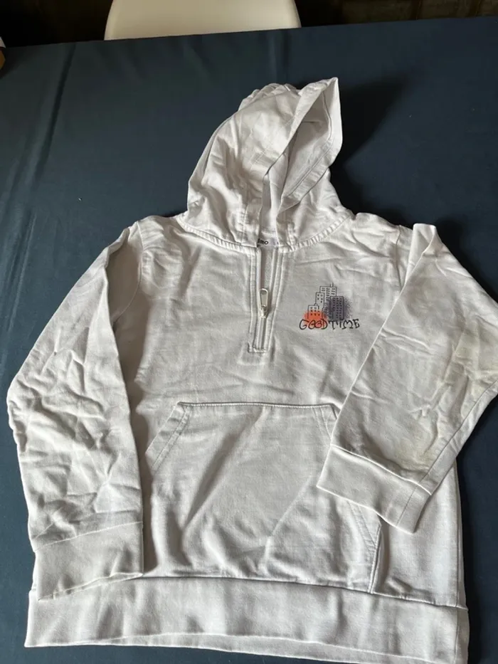Sweat-shirt à capuche