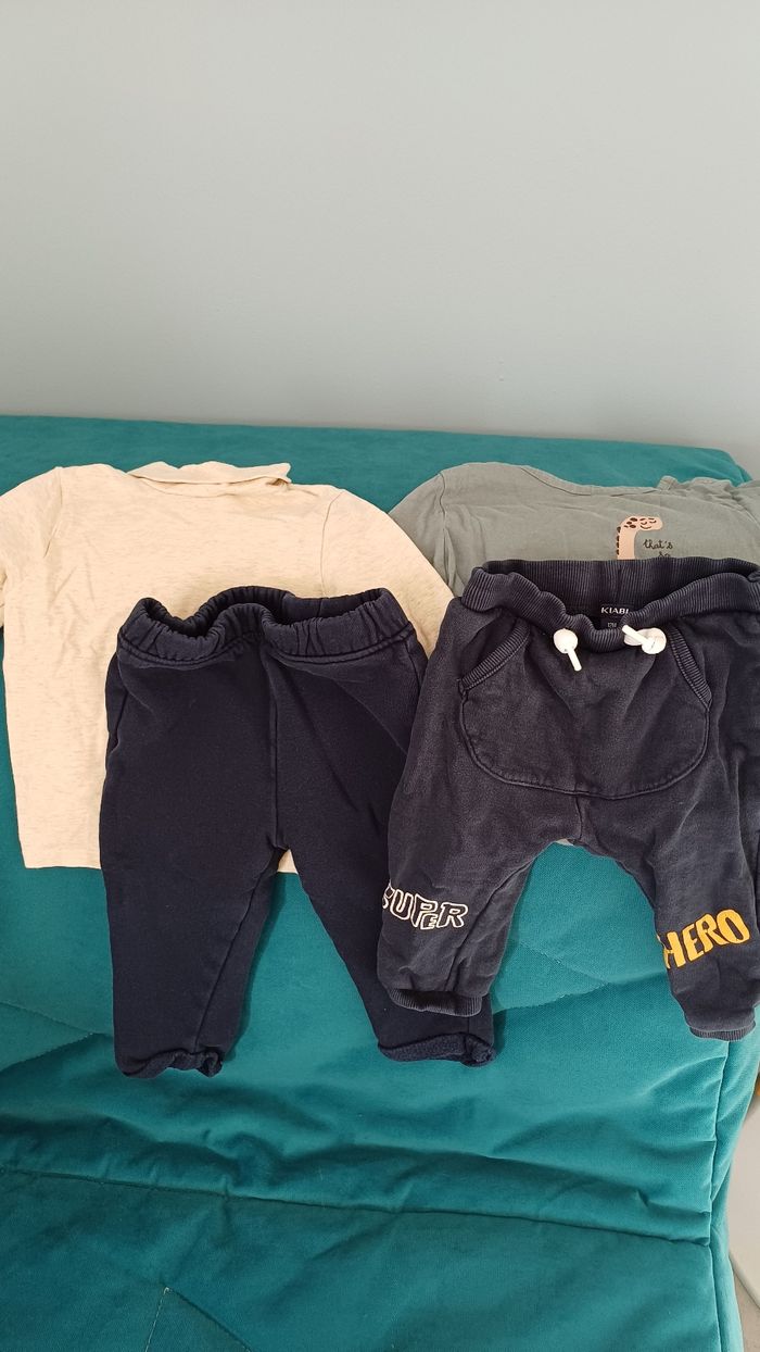 2 ensembles Kiabi 12 mois