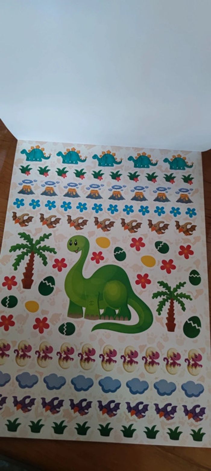 1000 stickers thème dinosaures - photo numéro 9