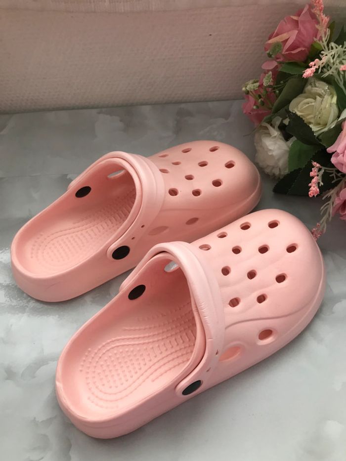 Chaussures inspiration Crocs rose candy ๐ญ 38 - 39 - photo numรฉro 5