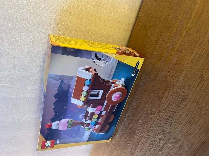 Lego Série célébrations : le train en pain d’épice décoratif (40777) - photo numéro 4