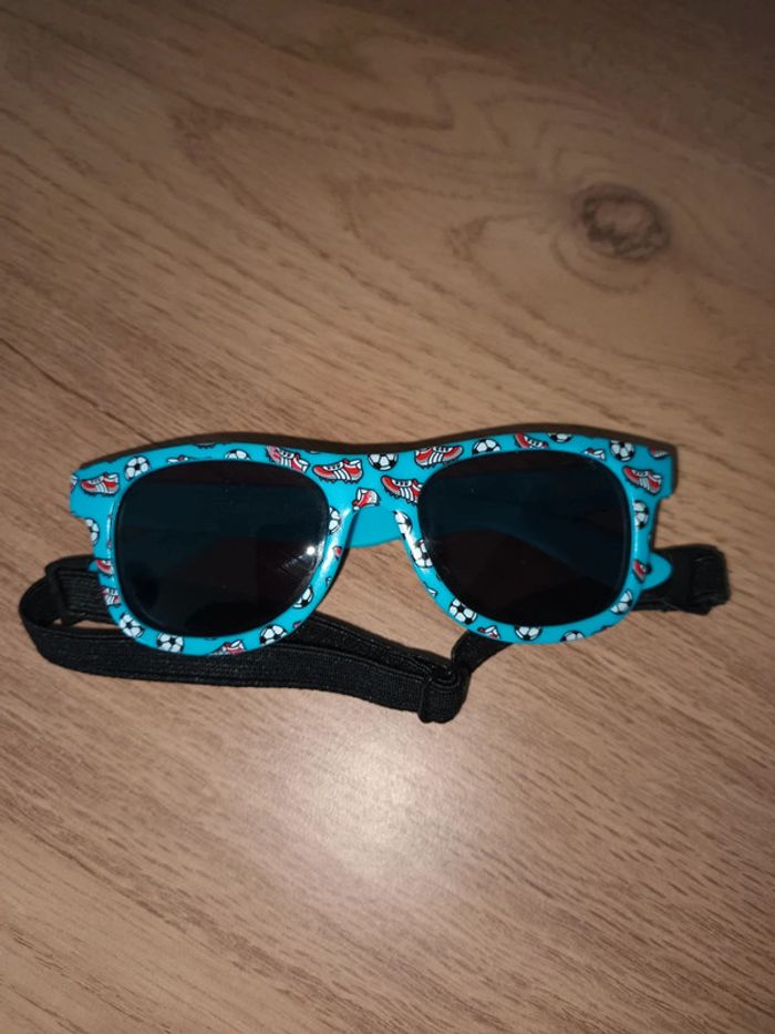 Lunettes de soleil enfant /bebe - photo numéro 2