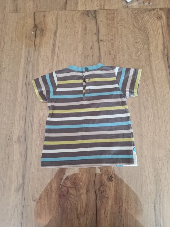 Lot - 5 tee shirt + 1 pull manches courtes - 6 mois - photo numéro 5