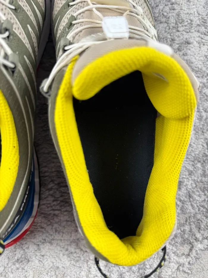 Salomon XA Pro 3D V9 - Beige & Multicolor - Blue & Yellow & Red - photo numéro 17