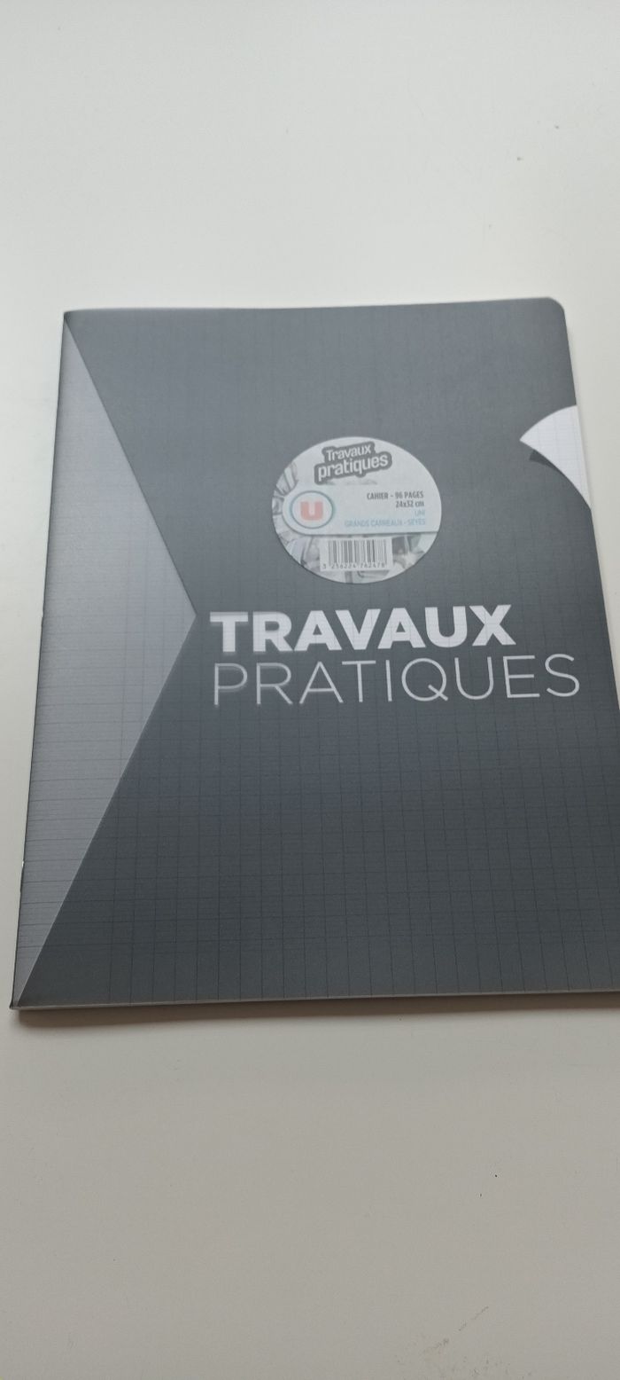 Cahier travaux pratiques 24x32cm