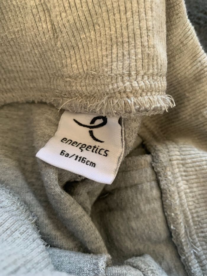 Lot de 12 vêtements garçon 5 ans - photo numéro 10