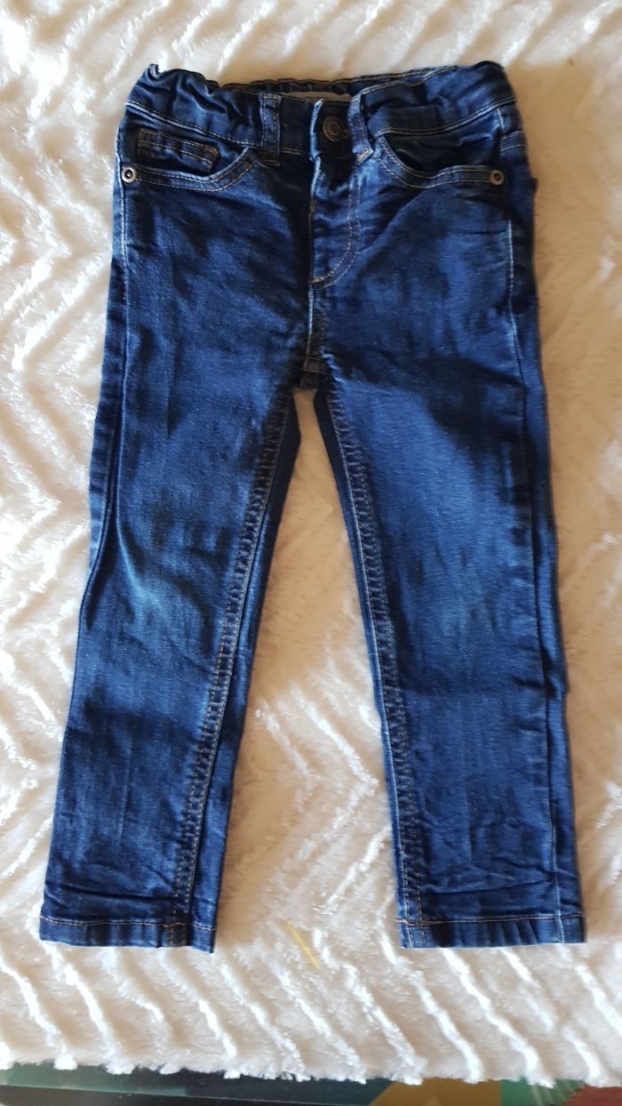 Jean slim bleu marine