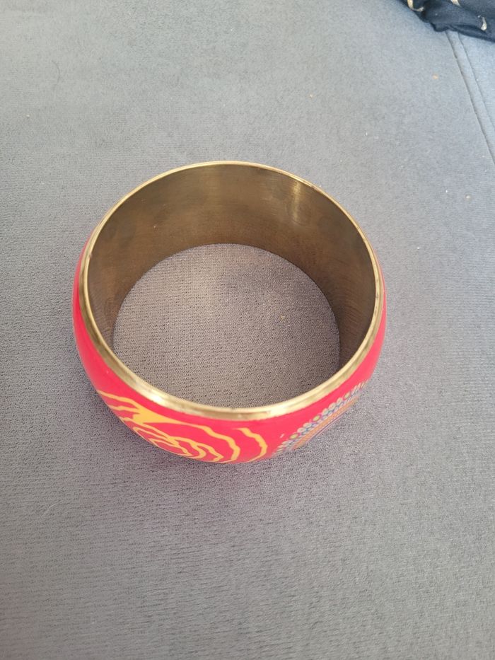 Joli bracelet desigual neuf