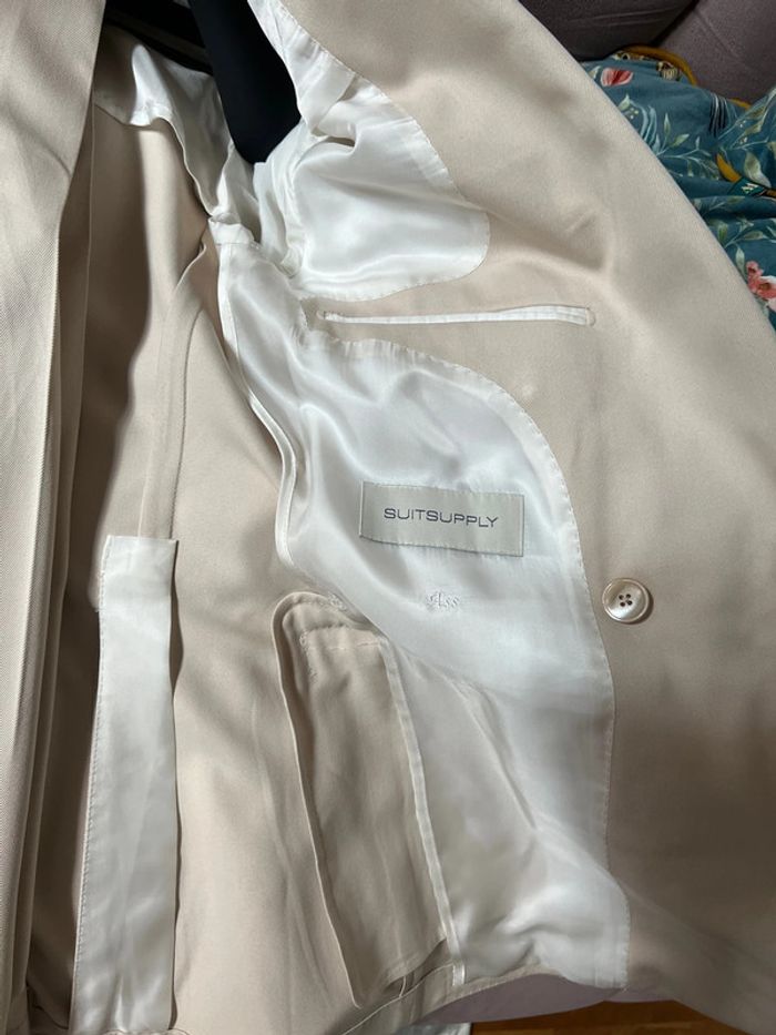 Tailleur pantalon crème en soie veste croisée 6 boutons - Suitsupply - photo numéro 14
