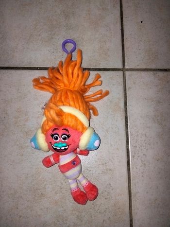 Peluche trolls