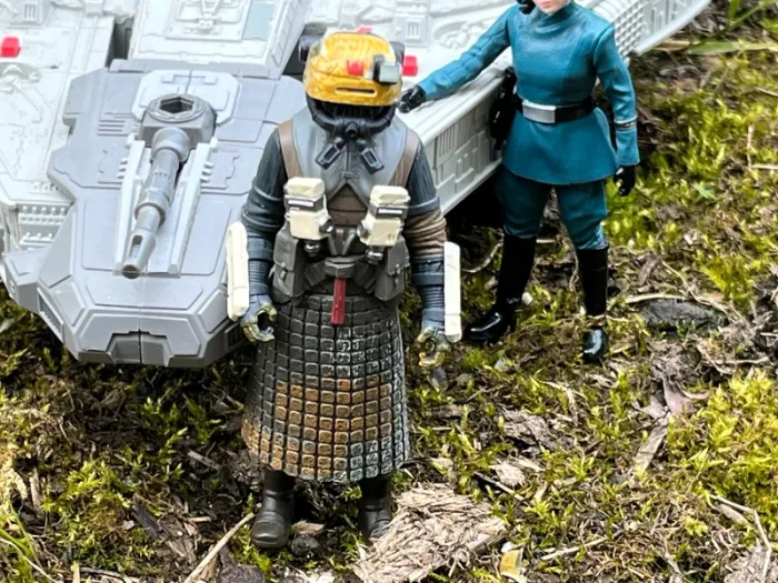 Lot figurines Star Wars + Faucon Millenium – Mission Rebelle Edition 2020 - photo numéro 6