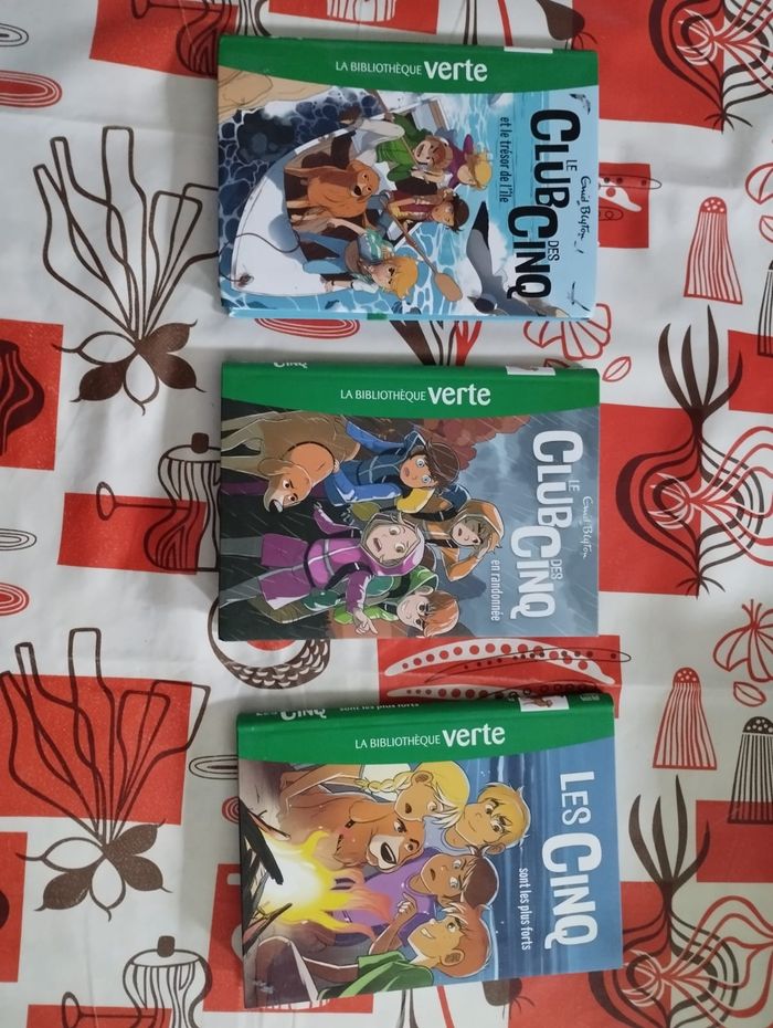 Lot Livres Bibliothèque Verte Le Club des Cing
