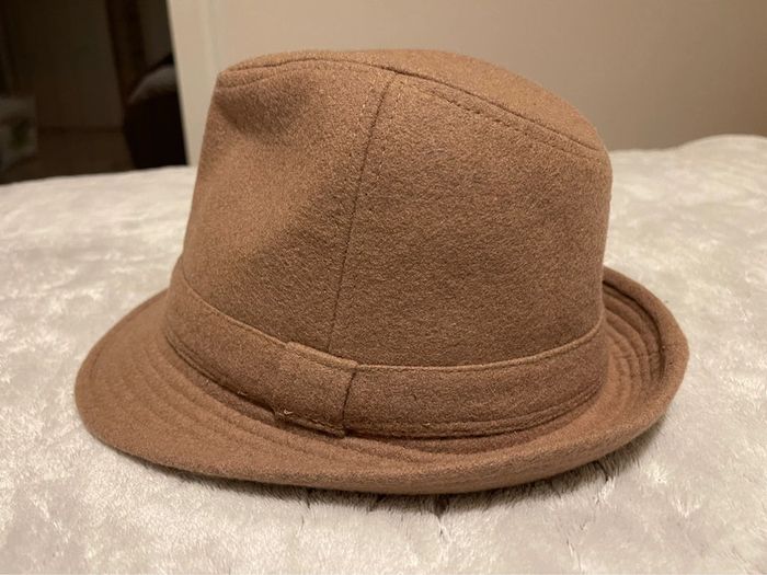 Chapeau beige - 57 cm