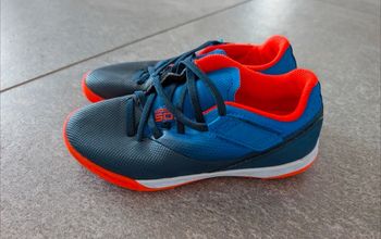 Chaussures baskets futsal garçon 32 Kipsta