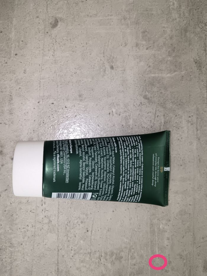 Lot 4 crèmes pour le corps  + 1 crème main - photo numéro 5