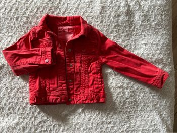 Veste en jean rouge dpam 3 ans