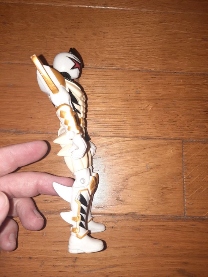 Power Rangers Dino Thunder blanc avec aeroglisseur - photo numéro 5