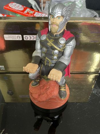 Figurine Thor Porte Portable Tablette Marvel