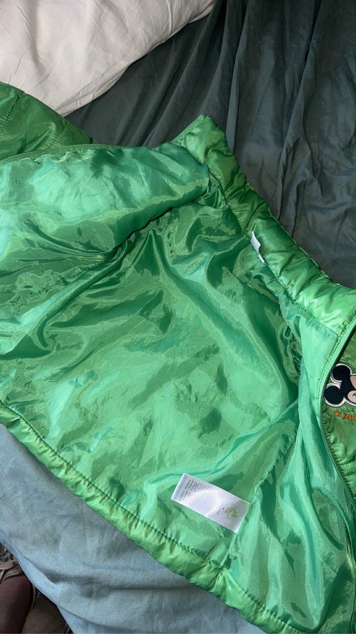 Veste verte proche du neuf Disney Mickey 6 mois - photo numéro 6